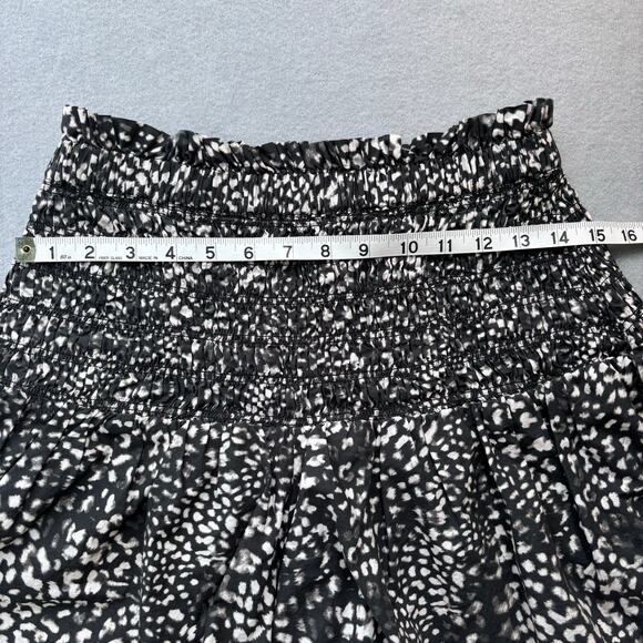 SEA New York Sz Small Women's smocked Calla cheetah‎ print shorts EUC - Picture 4 of 7